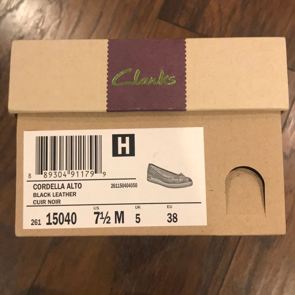 Clarks flats - Picture 5 of 5